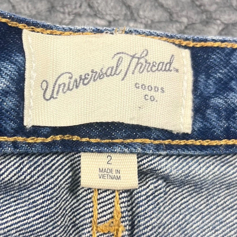 Universal Thread 90s Baggy Shorts Women Blue Floral Embroidered Denim 2